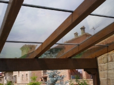 Mora de rubielos, Teruel cubierta combinada vidrio y acero corten.vidrio isolar solarlux neutro 65 templado-camara15mm-multipak 4+4. estructura en acero sujecccion superior aluminio.foto10.jpg